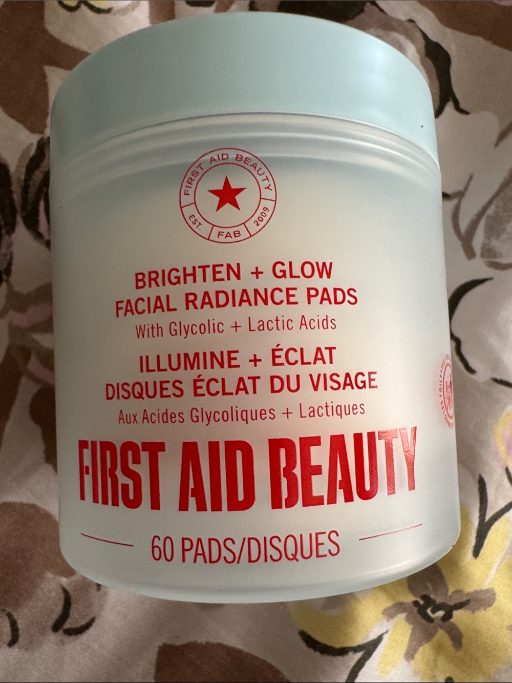 First Aid Beauty Brightening Facial Radiance Pads